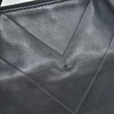 $3500 2006 Chanel Calfskin Chevron CC All Day Long Tote Black