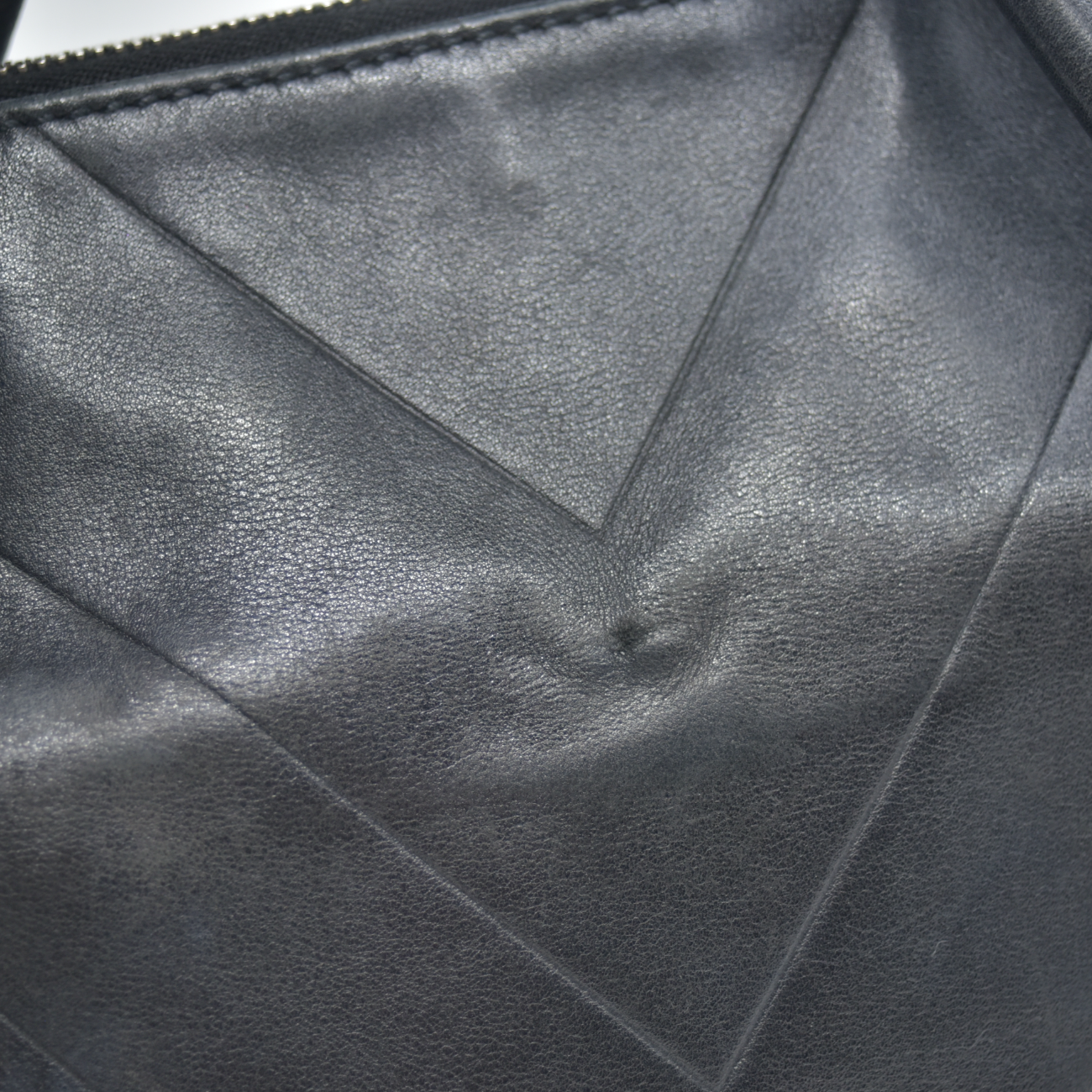 $3500 2006 Chanel Calfskin Chevron CC All Day Long Tote Black 10020302
