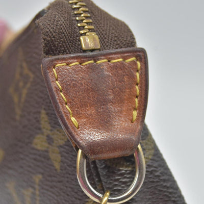 $890 2007 Louis Vuitton Monogram Mini Pochette Accessories Pouch DU4027