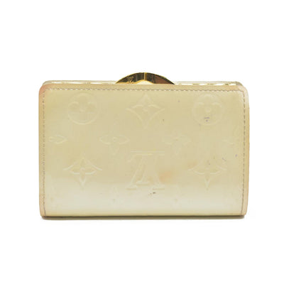 $935 Louis Vuitton 2005 Monogram Vernis French Purse