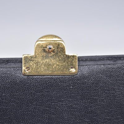$590 Givenchy Black Ostrich-Effect Leather Clasp Wallet  CONSIGNMENT 10021039