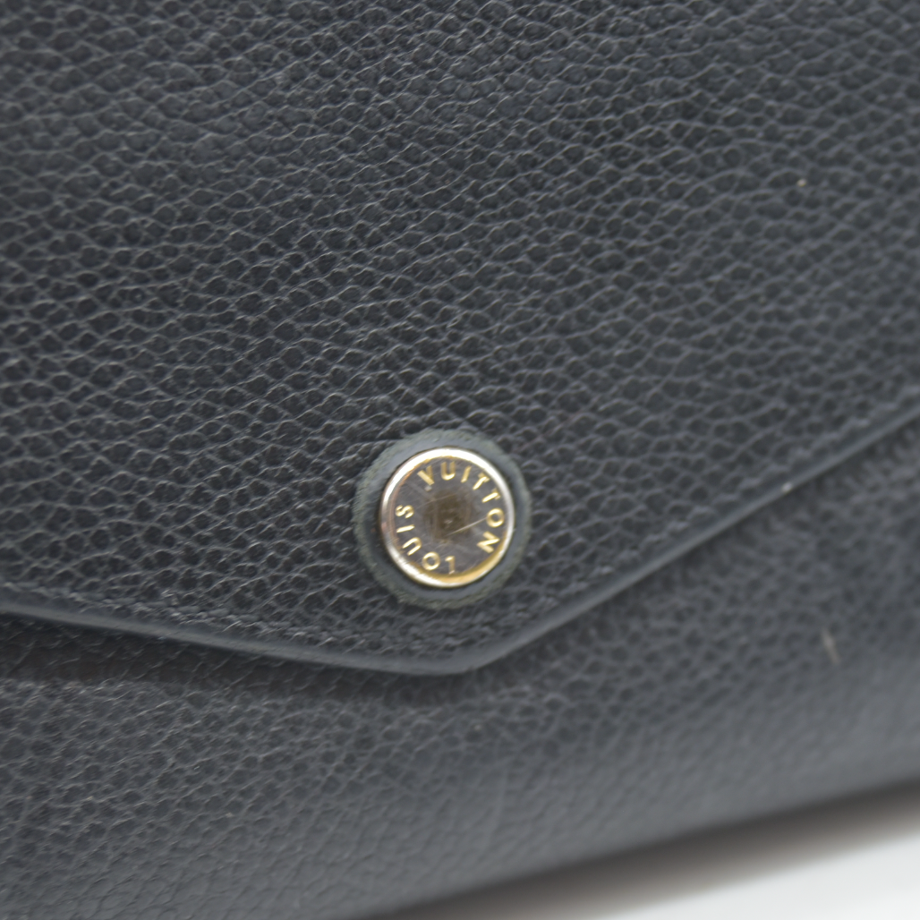 $950 Louis Vuitton  Empreinte Sarah Wallet NM Black 2017 CA1167