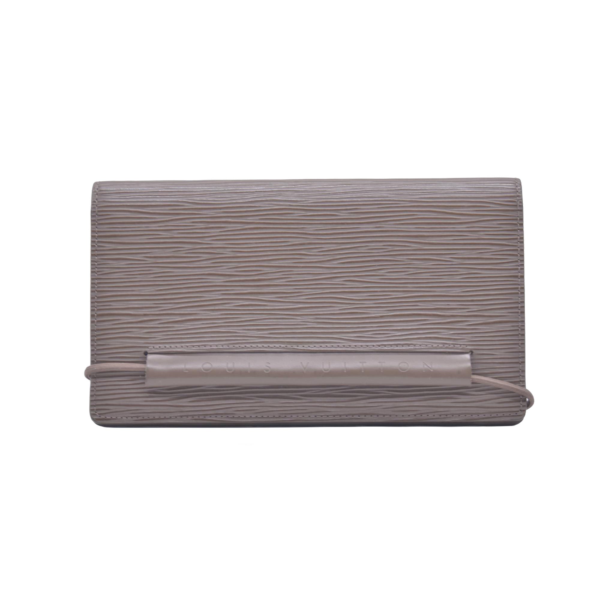 $795 Louis Vuitton Beige Epi Clutch  CONSIGNMENT MI1012 10021049