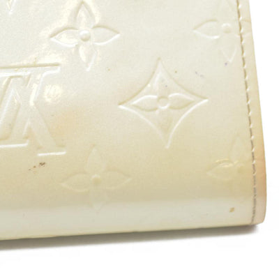 $935 Louis Vuitton 2005 Monogram Vernis French Purse