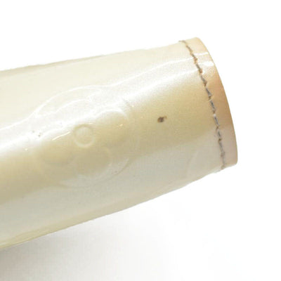 $935 Louis Vuitton 2005 Monogram Vernis French Purse