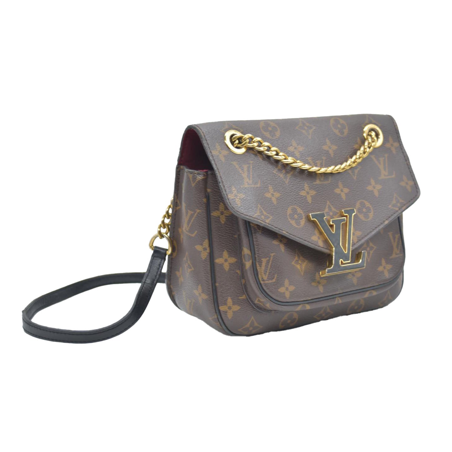 $2570 Louis Vuitton Monogram Passy