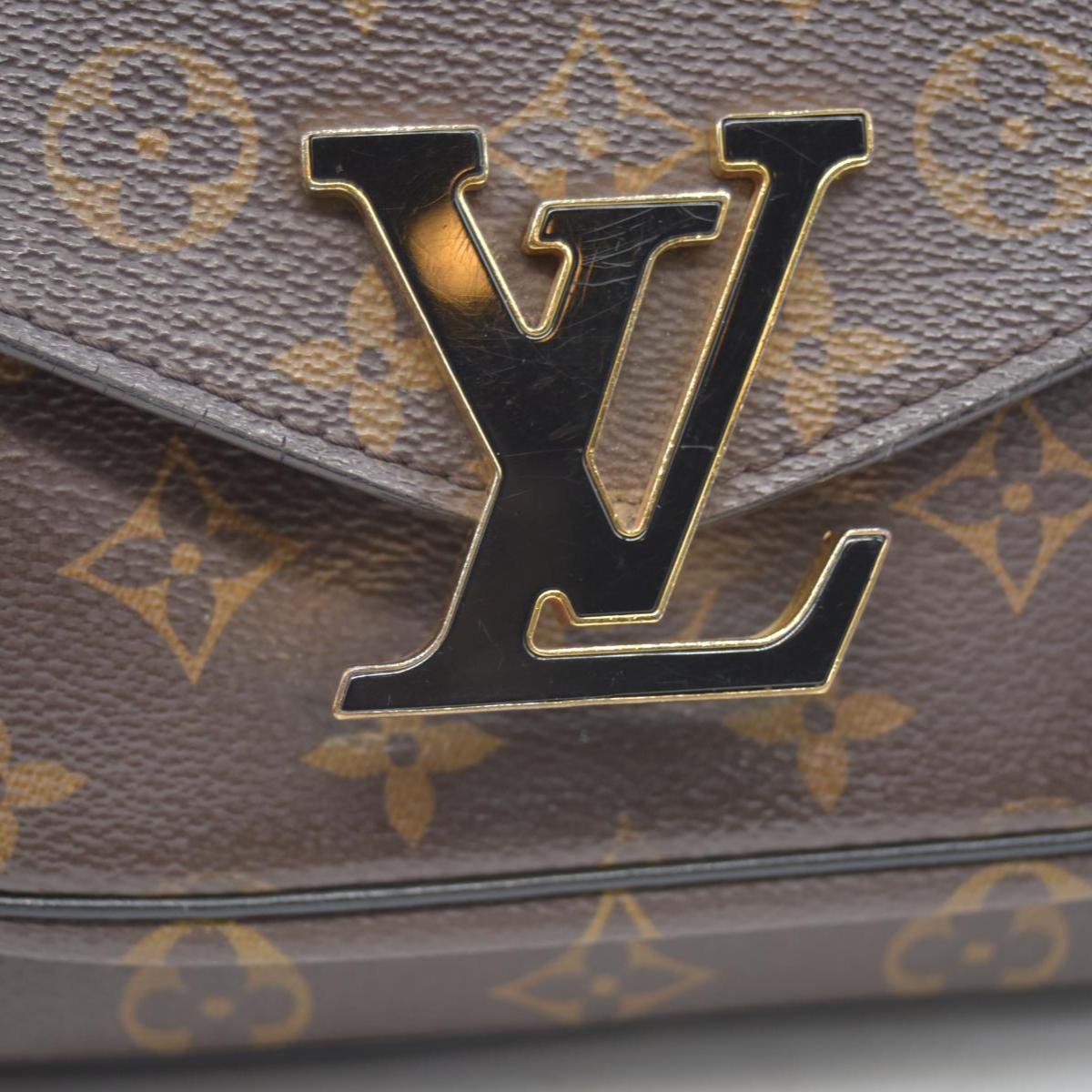 $2570 Louis Vuitton Monogram Passy 10020323