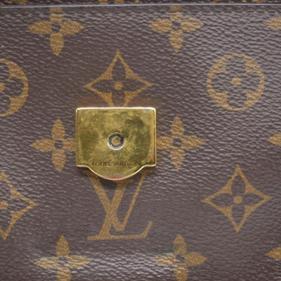 $2570 Louis Vuitton Monogram Passy 10020323