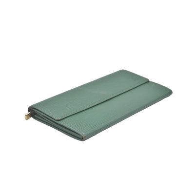 $750 Louis Vuitton Epi Sarah Wallet Borneo CA0257 CONSIGNMENT 10021037