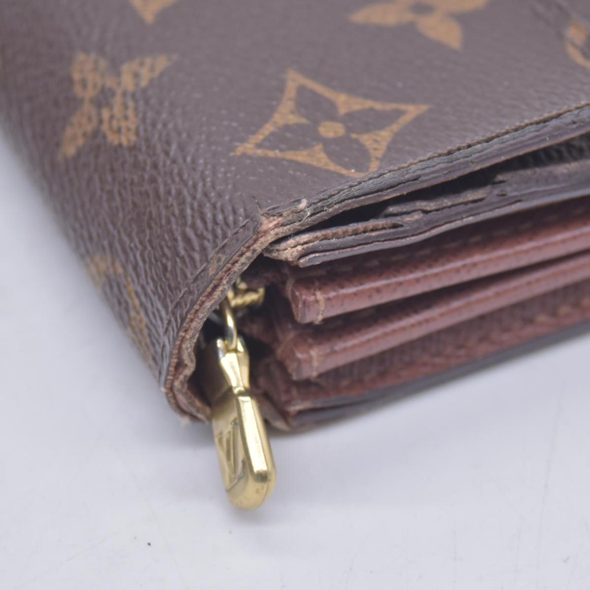 $725 2011 WELL WORN Louis Vuitton Sarah Wallet Monogram CA4111 CONSIGNMENT 10021041