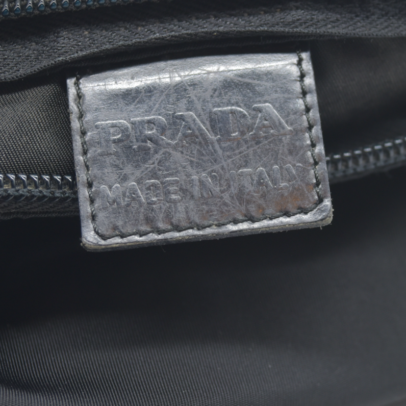 $825 Prada Black Tessuto Nylon Medium Pouch Clutch Bag CONSIGNMENT