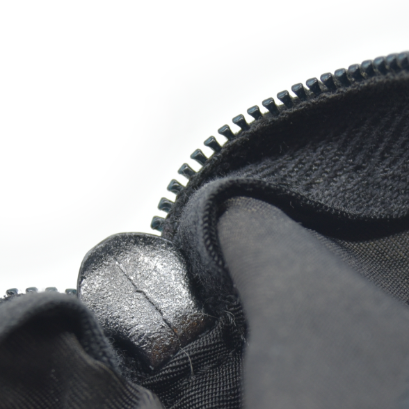 $825 Prada Black Tessuto Nylon Medium Pouch Clutch Bag CONSIGNMENT