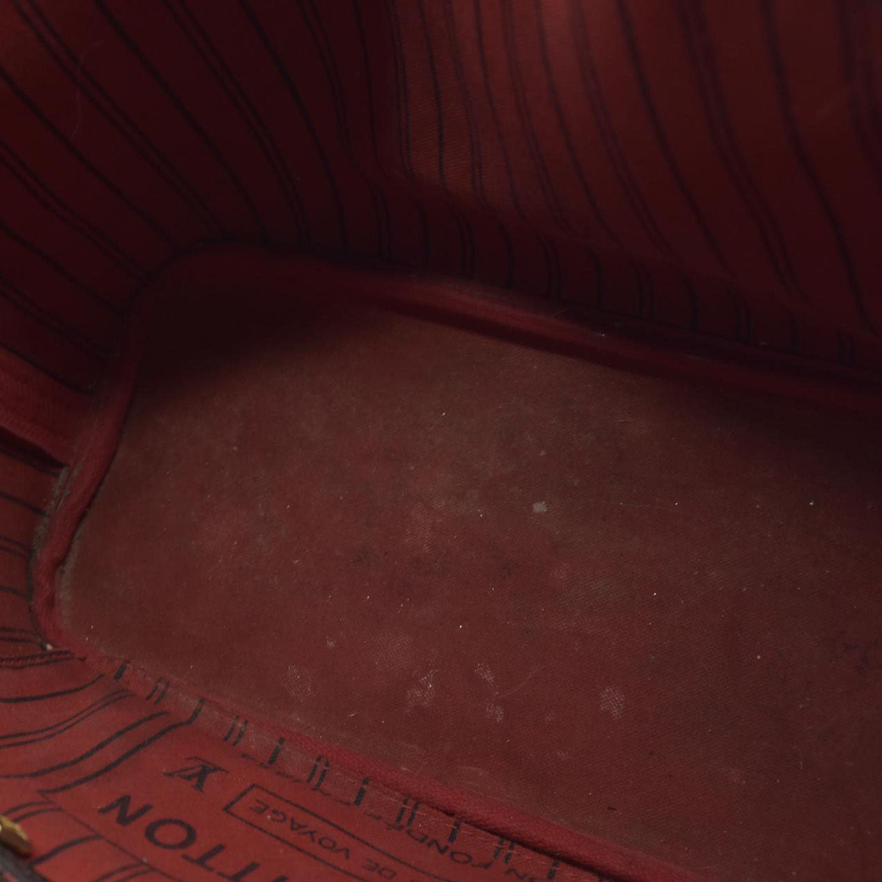 $2100 Louis Vuitton Damier Ebene Neverfull PM