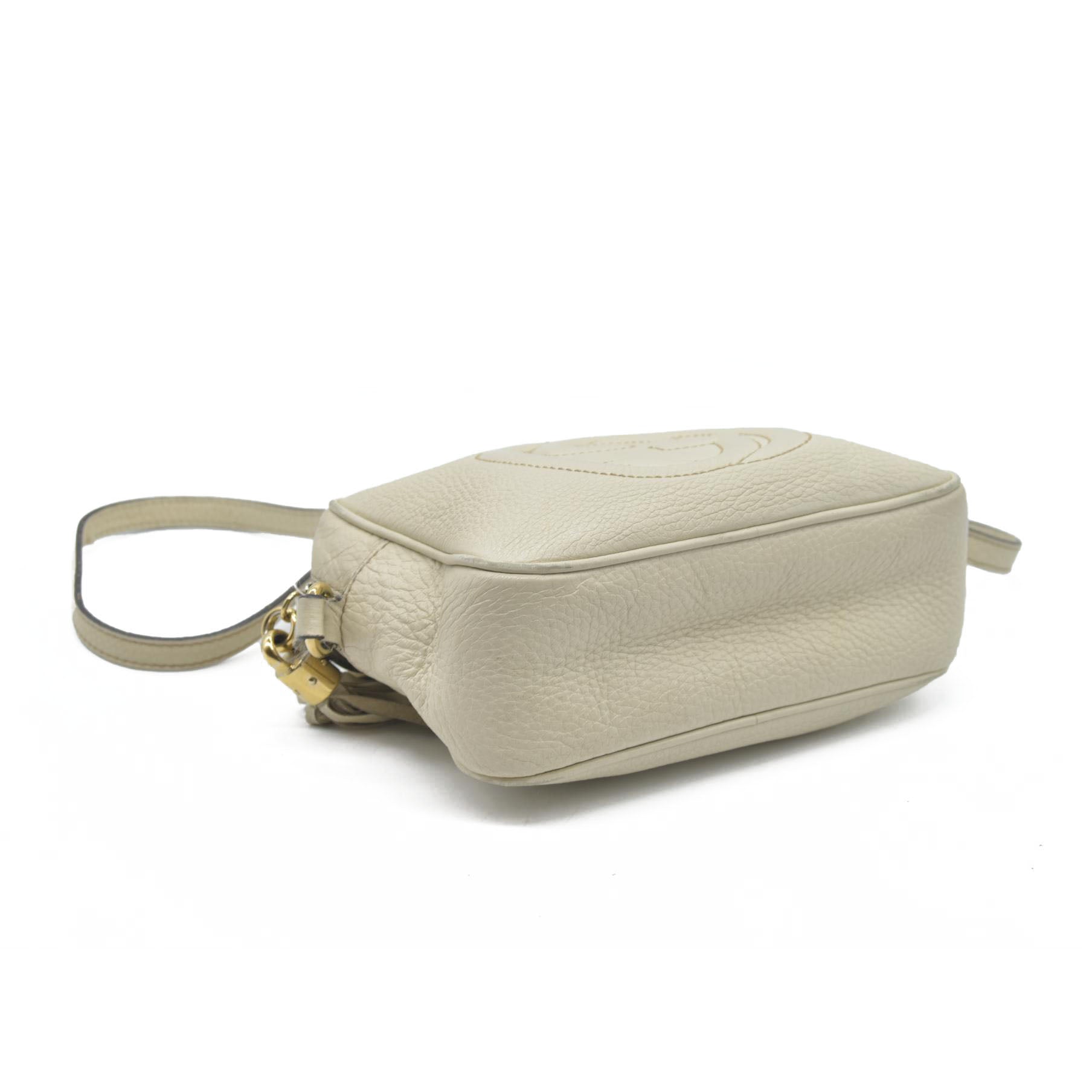 $1490 Gucci Interlocking G Soho Disco Small