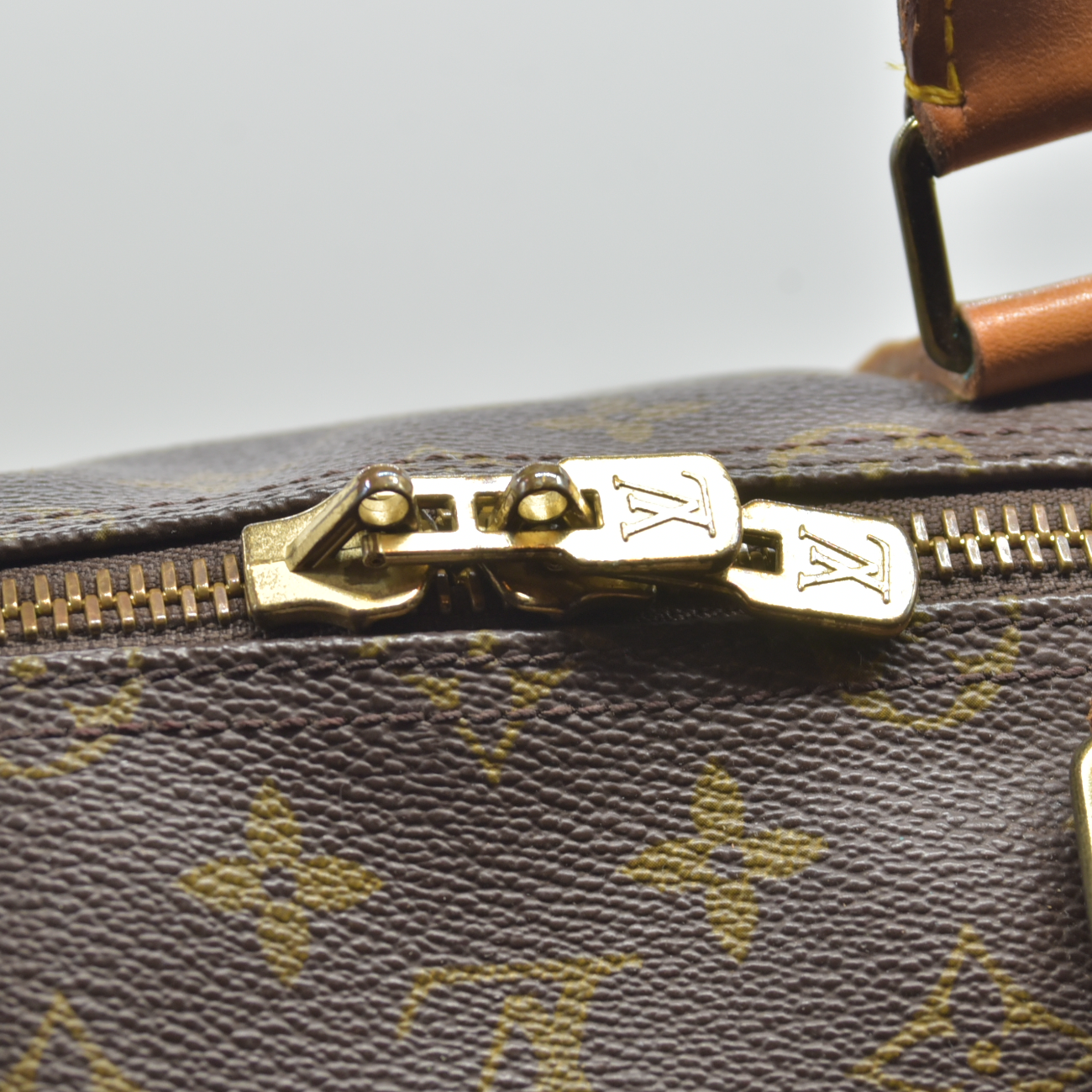 $2170 1989 Louis Vuitton Monogram Duffle Boston Bag Keepall 55 FC892