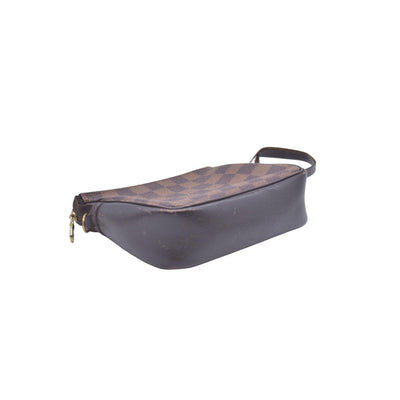 $850 1998 Louis Vuitton Damier Ebene Trousse Make Up Bag Pochette NO0928 CONSIGNMENT 10021081