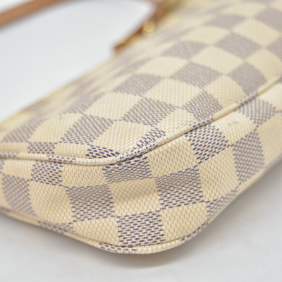 $1220 2020 Louis Vuitton Damier Azur Pochette Accessories NM MB4250