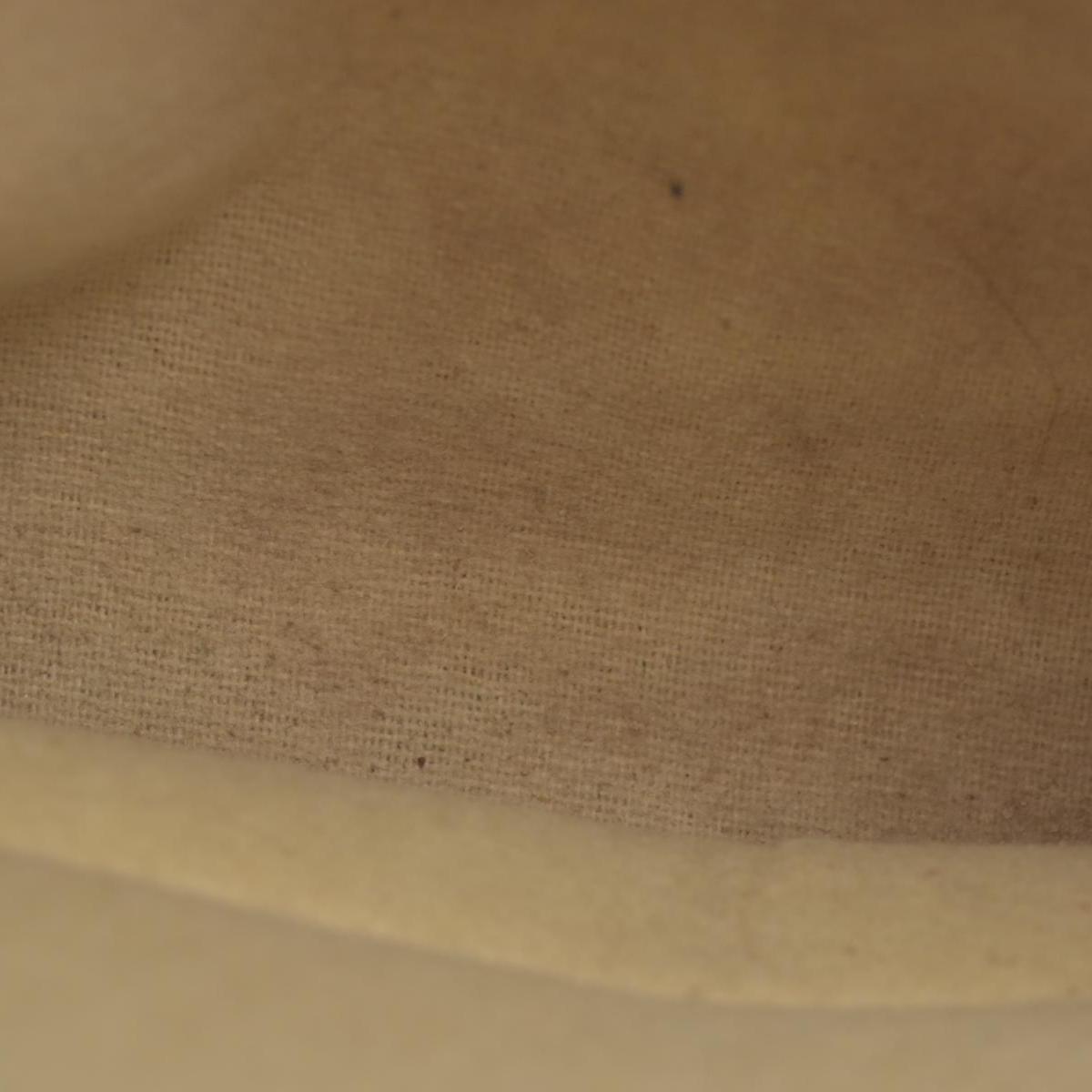 $740 Louis Vuitton Monogram Toiletry Pouch 19 CONSIGNMENT