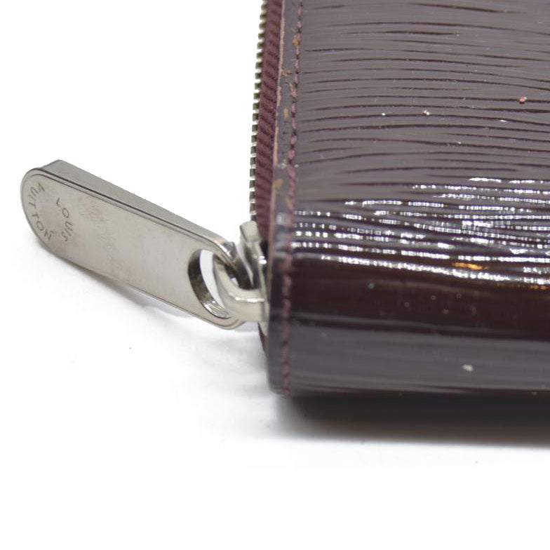 AUCTION $970 Louis Vuitton  Epi Electric Zippy Wallet Prune