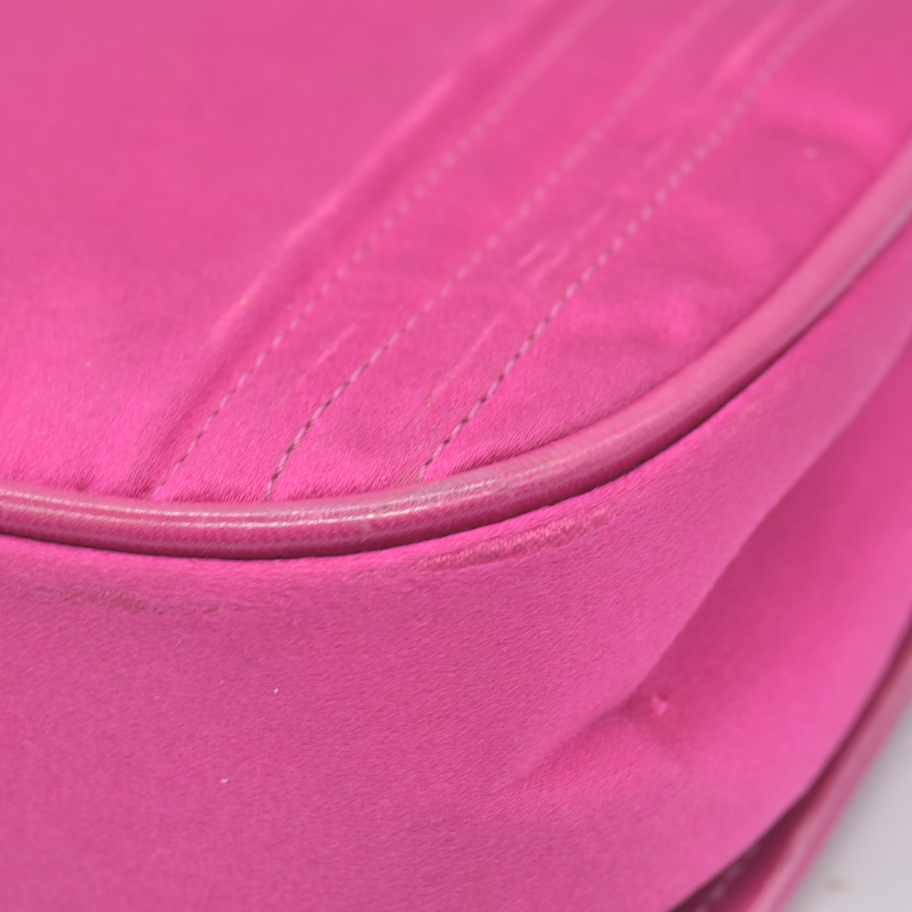 $3500 1986-1988 Chanel Vintage Coco Mark Satin Chain Shoulder Bag Pink