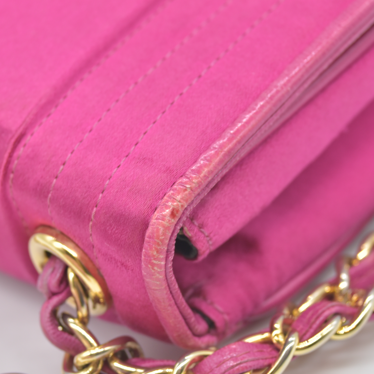 $3500 1986-1988 Chanel Vintage Coco Mark Satin Chain Shoulder Bag Pink