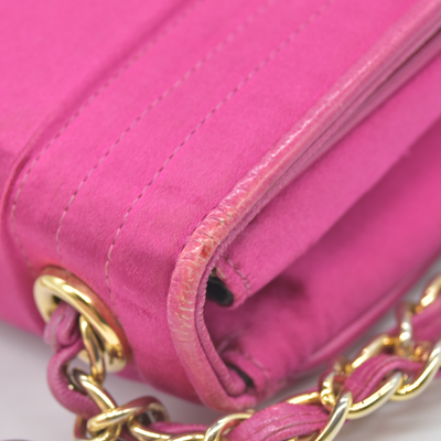 $3500 1986-1988 Chanel Vintage Coco Mark Satin Chain Shoulder Bag Pink