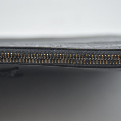 $990 Saint Laurent Croc Monogram Embossed Zip Clutch Black 2018