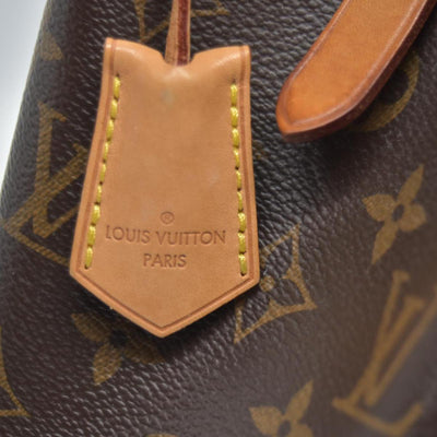 $2690 2015 Louis Vuitton Monogram Montaigne GM SD5105