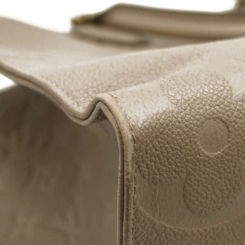 Louis Vuitton  Empreinte Monogram Giant Onthego MM Tourterelle RFID