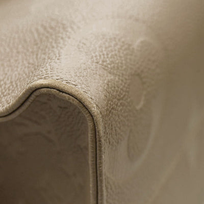 Louis Vuitton  Empreinte Monogram Giant Onthego MM Tourterelle RFID