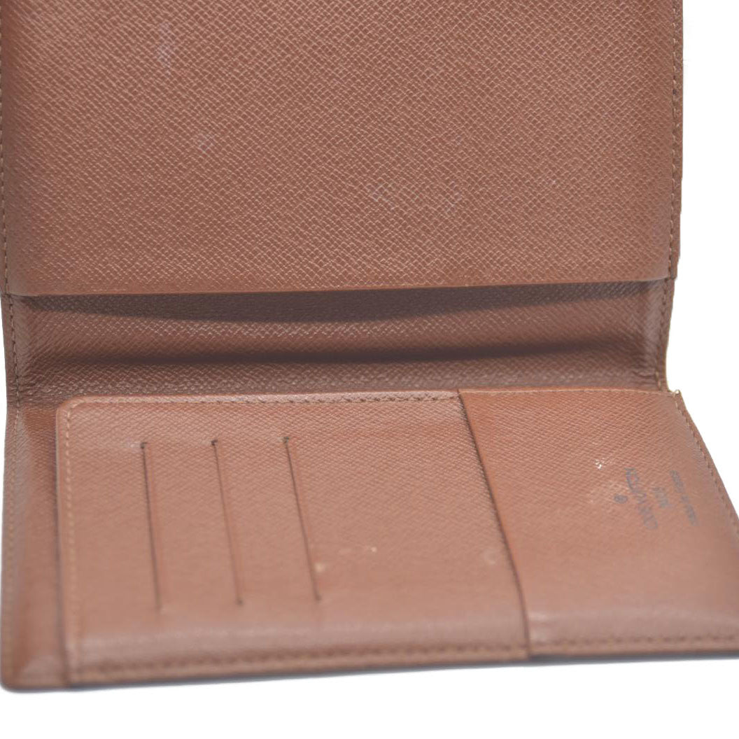 Louis Vuitton  Monogram Passport Cover NM MI1004