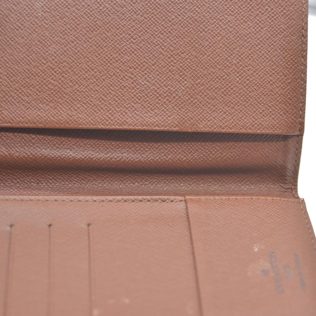 Louis Vuitton  Monogram Passport Cover NM MI1004