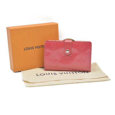 $935 LOUIS VUITTON Monogram Vernis Porte Monnaie Billets Viennois wallet