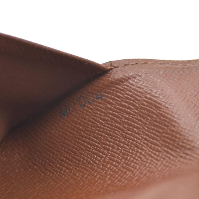 Louis Vuitton  Monogram Passport Cover NM MI1004