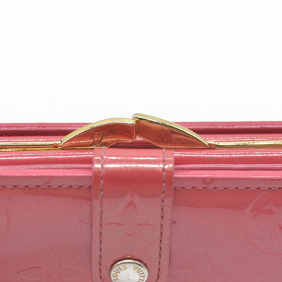 $935 LOUIS VUITTON Monogram Vernis Porte Monnaie Billets Viennois wallet