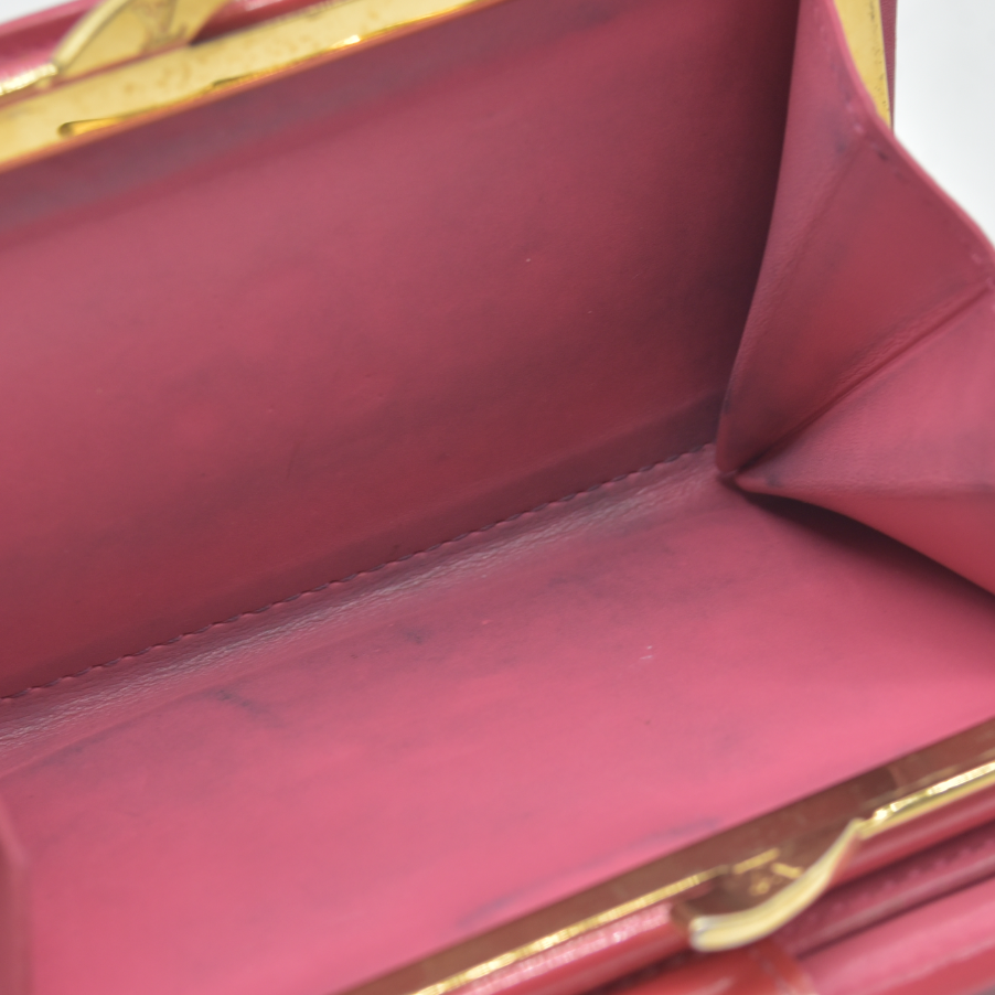 $935 LOUIS VUITTON Monogram Vernis Porte Monnaie Billets Viennois wallet