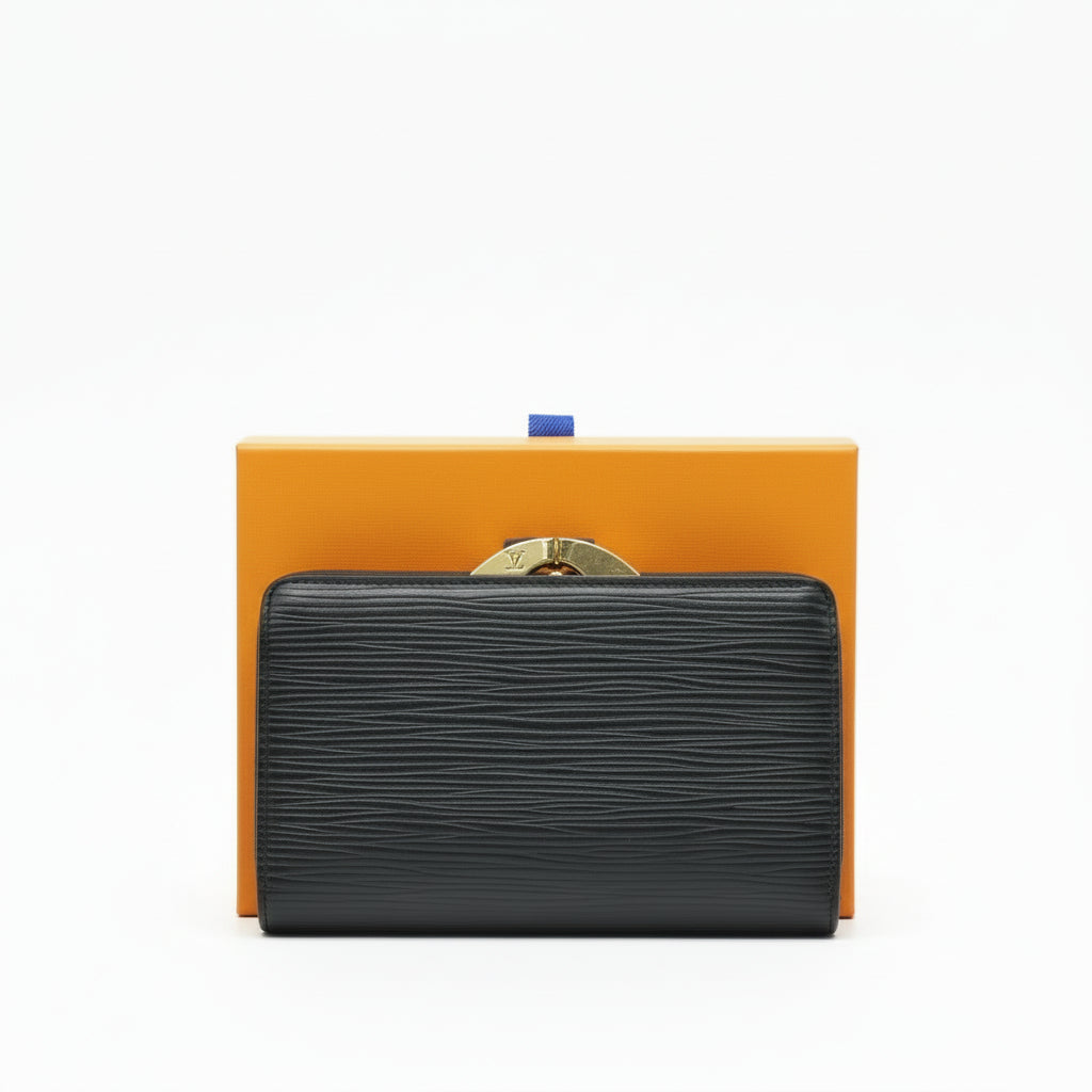$905 LOUIS VUITTON Epi Porte Monnaie Billets Viennois Wallet