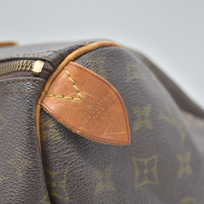 $1550 1982 Louis Vuitton Monogram Speedy 30 822