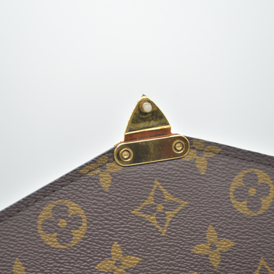 $2840 2020 Louis Vuitton Monogram Pochette Metis GI1290