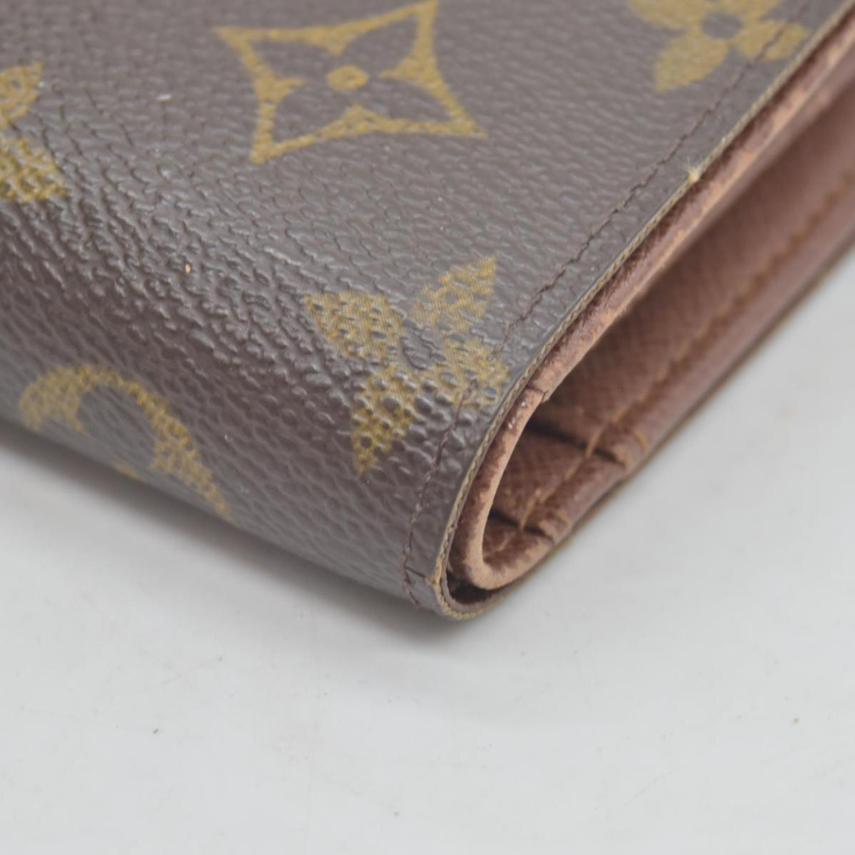 $750 2006 Louis Vuitton Monogram French Purse Wallet   CA0026