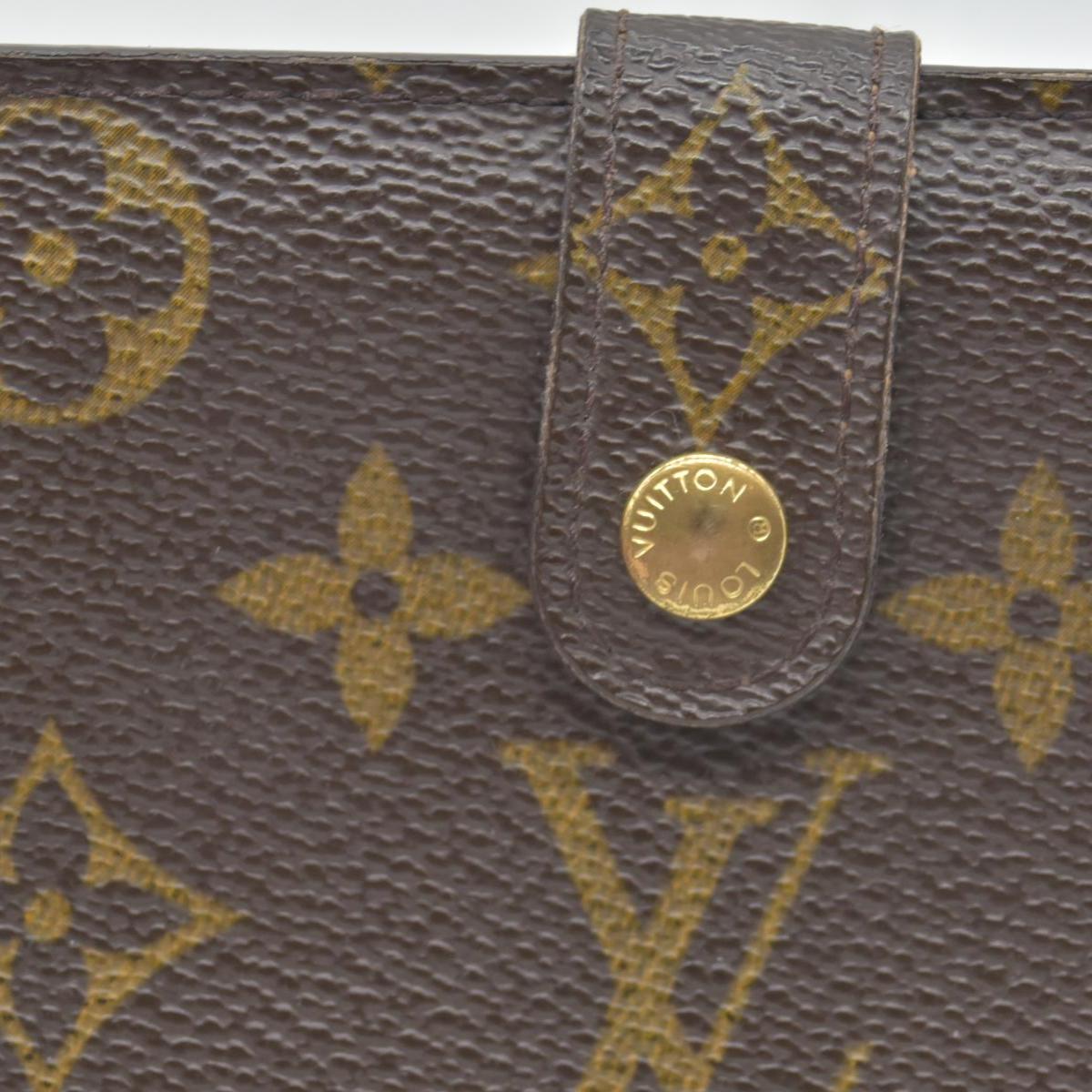 $750 2006 Louis Vuitton Monogram French Purse Wallet   CA0026