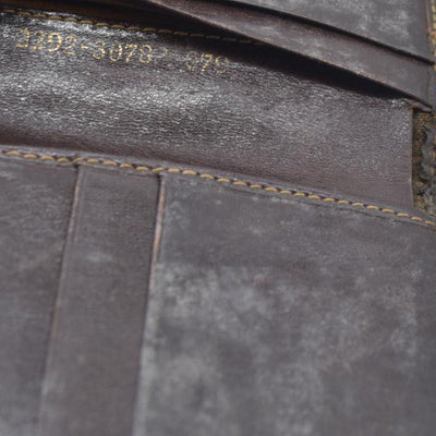 $395 Fendi Vintage Kiss Lock French Wallet