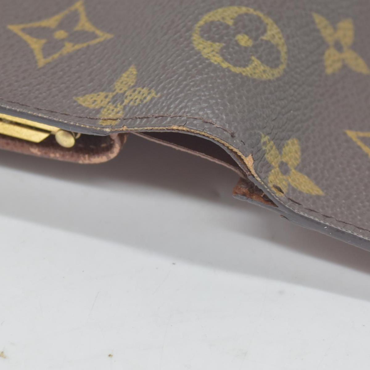 $750 2006 Louis Vuitton Monogram French Purse Wallet   CA0026
