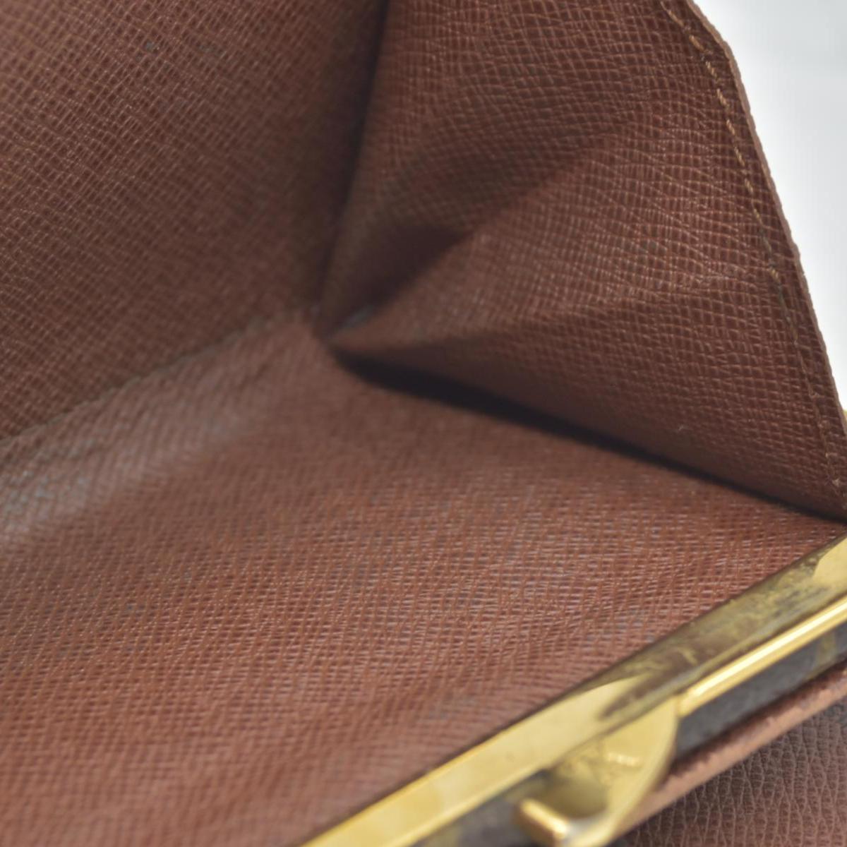 $750 2006 Louis Vuitton Monogram French Purse Wallet   CA0026