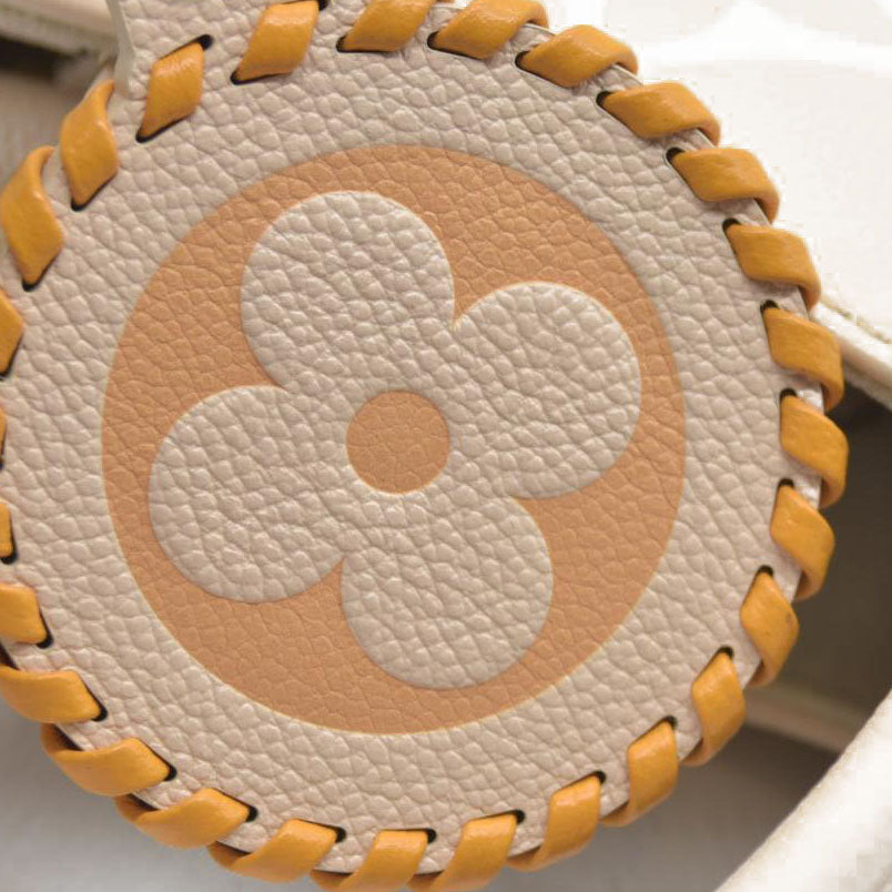 Louis Vuitton Empreinte Monogram Giant By The Pool Onthego MM