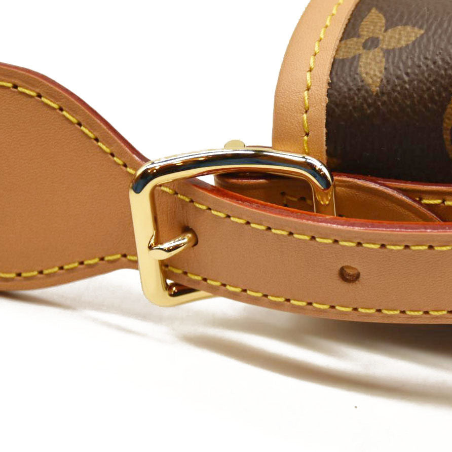 LOUIS VUITTON  Monogram CarryAll MM with pouch