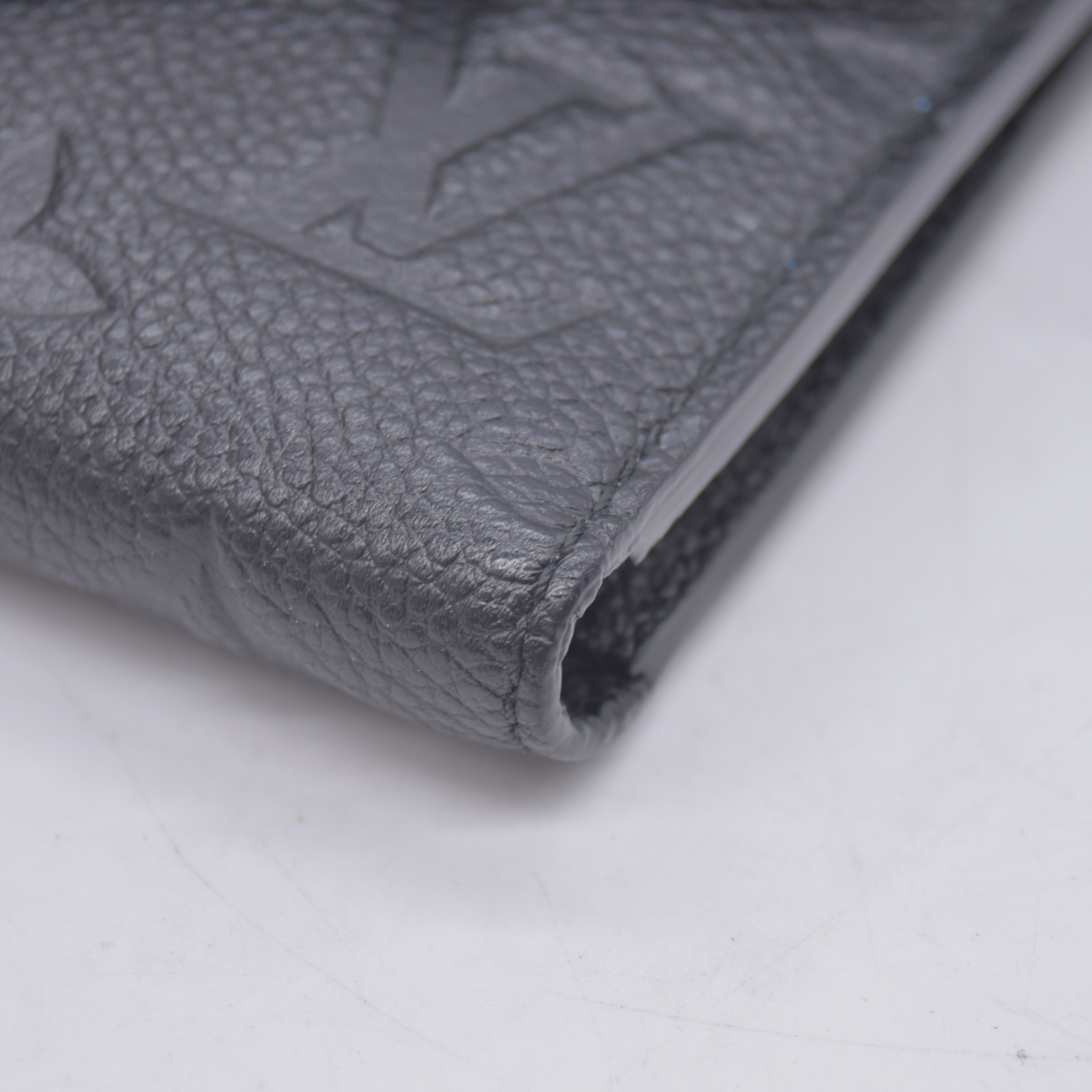 $780 RFID Louis Vuitton Empreinte Victorine Wallet Black
