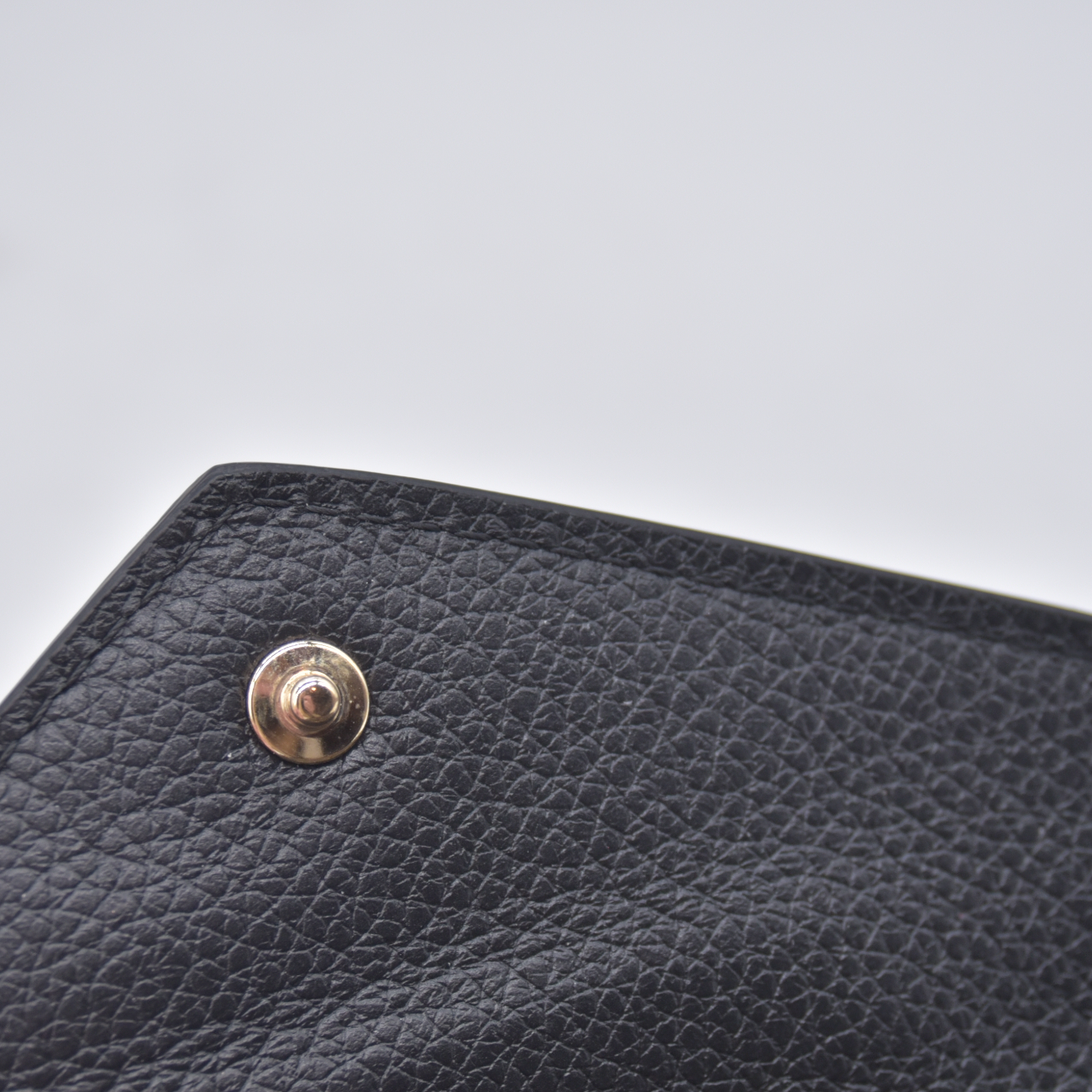 $780 RFID Louis Vuitton Empreinte Victorine Wallet Black