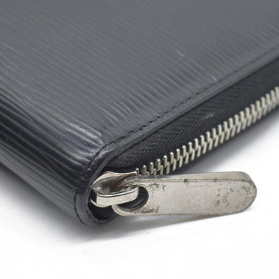 $965 Louis Vuitton 2018 Epi Leather Zippy Wallet