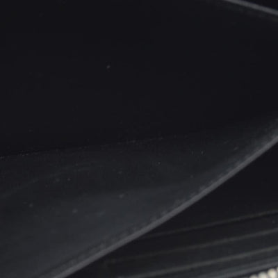 $965 Louis Vuitton 2018 Epi Leather Zippy Wallet